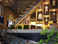 店铺一角-张洁工作室(服饰定制)