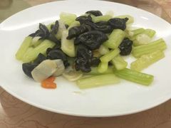 -聚彩居三和酒楼•老字号粤菜(南城店)