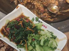 -咱屯子铁锅炖直营店(保利店)