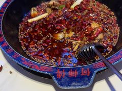 -何师傅美蛙鱼头(汉街店)