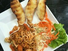 -乌托邦酒吧和餐厅