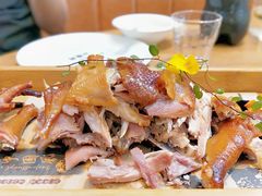 -山楂树融合菜餐厅