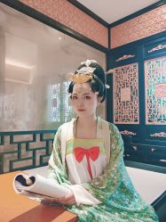 -盘子女人坊生日照·摄影馆(浦东店)
