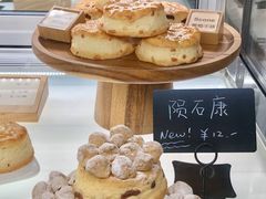 -SKROLL卡特司库·蛋糕定制·生吐司·司康(古北程家桥店)