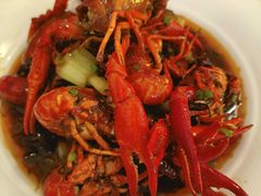 -捌贰虾蟹·江湖菜馆(江汉路店)