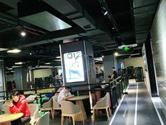 -一兆韦德健身(张杨路店)