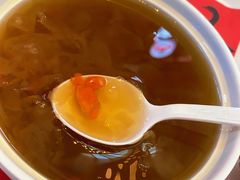 银耳羹-食悦天美食广场(西安CityOn熙地港购物中心店)