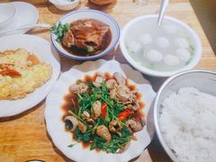 香菜拌猪腰-聪辉同安老美食饭店(大元路店)