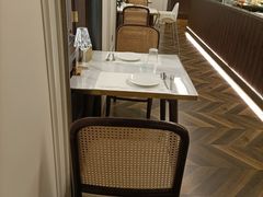 -静香HOUSE·全时段融合餐厅(七星欢乐颂店)