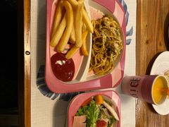 -Kitchen·Y洋厨房西餐厅(王府壹号店)