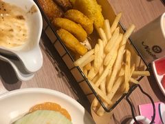 -诺丁牛排披萨自助餐厅(汕头苏宁店)