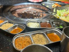 -韩烧牛中牛·甄选黑牛烤肉(黑金店)