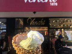 -VENCHI 闻绮(上海佛罗伦萨小镇店)
