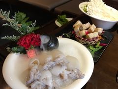 -捞神煲汤火锅(湖滨商业街店)