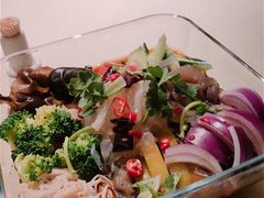 洪江捞汁海鲜什锦-八府香鸭·啫啫煲(华山路店)