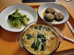 -鲸励母婴月嫂(望京店)