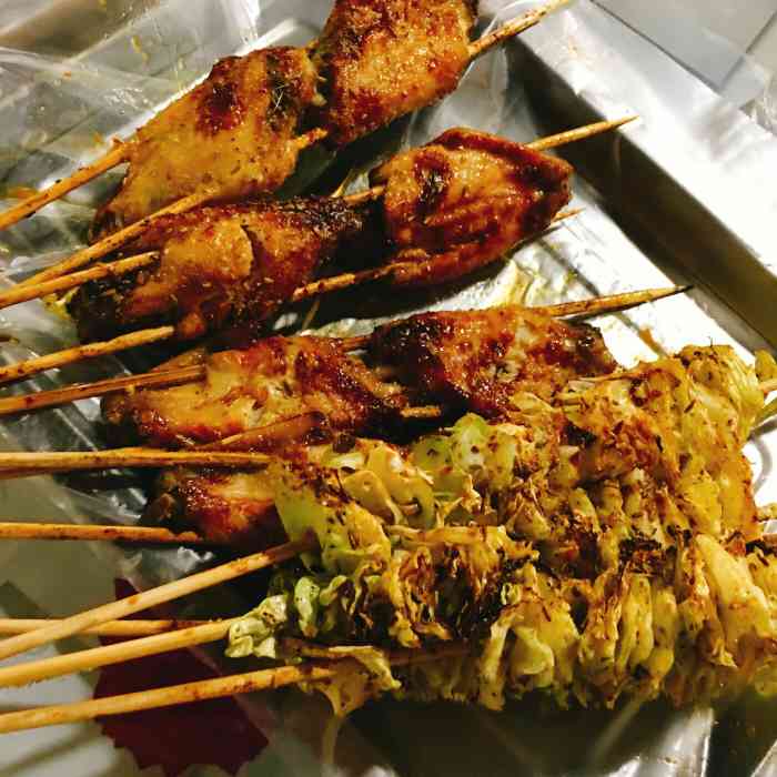 东北鸽子王烧烤(大港店)