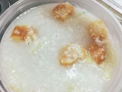 艇仔粥-陈老添美食店(宝华路店)