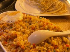 -杨肥肠火锅大排档(火车站花园店)