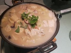 -老雒阳面馆·水席(洛宁高速路口店)