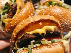 -The Habit Burger Grill 哈比特汉堡(复兴soho店)