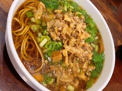 -钟方模白家肥肠粉(春熙店)