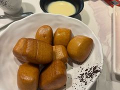 -德林酸菜鱼火锅(南丹店)