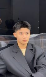 -一家只做男发烫染的店