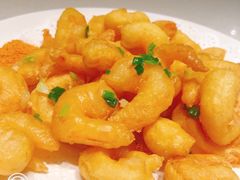 软炸虾仁-闫府私房菜·百年鲁菜(恒隆店)