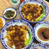 谁能拒绝得了这么一碗牛肉🍚