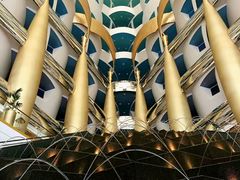 -迪拜帆船酒店海底餐厅