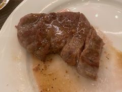 -大中华希尔顿酒店-念自助餐·嗨啤·小龙虾