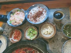 -厚山庭院重庆老火锅
