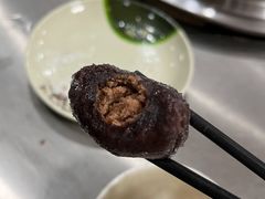 -粘豆包柴火铁锅炖