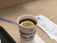 热柠檬茶-太兴烧味餐厅(香港机场店)