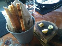 餐前包-AZUL by FUEL蓝色·法式酒馆(琶醍店)