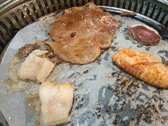 -金滏山烤肉·海鲜·火锅自助餐厅(襄阳万达店)