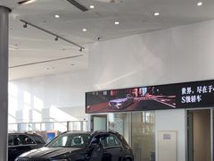 -天津波士信达奔驰4S店(卫津南路店)