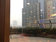 -南京金鹰皇冠假日酒店