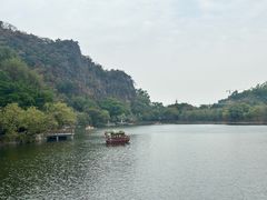 -星湖旅游景区七星岩