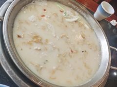 -老来福·非遗酸汤兔(凯旋路店)