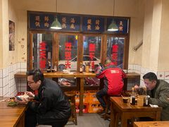 -矮子粉店1985·长沙米粉(湘春路店)