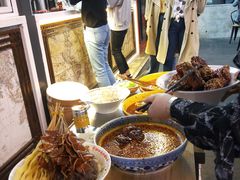 -钟方模白家肥肠粉(春熙店)