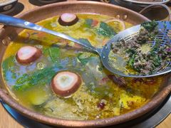 -洱火云南酸菜牛肉火锅(石景山当代商城店)