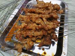 -酒宝荡烧烤(长航局江大路住宅小区店)