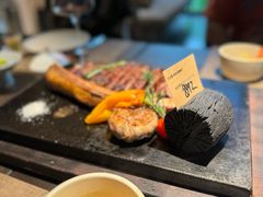 -九月里.自由花园餐厅