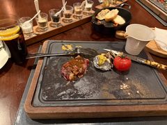 -恰餐厅及酒吧 CHAR Bar & Grill (北京丽都皇冠假日店)