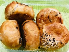 -白玉兰食品(汇联商厦店)