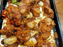 -老东镇啤酒屋海鲜加工·蒸汽海鲜·海鲜烧烤(台东店)