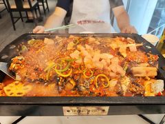 -江边城外烤全鱼(世茂广场店)